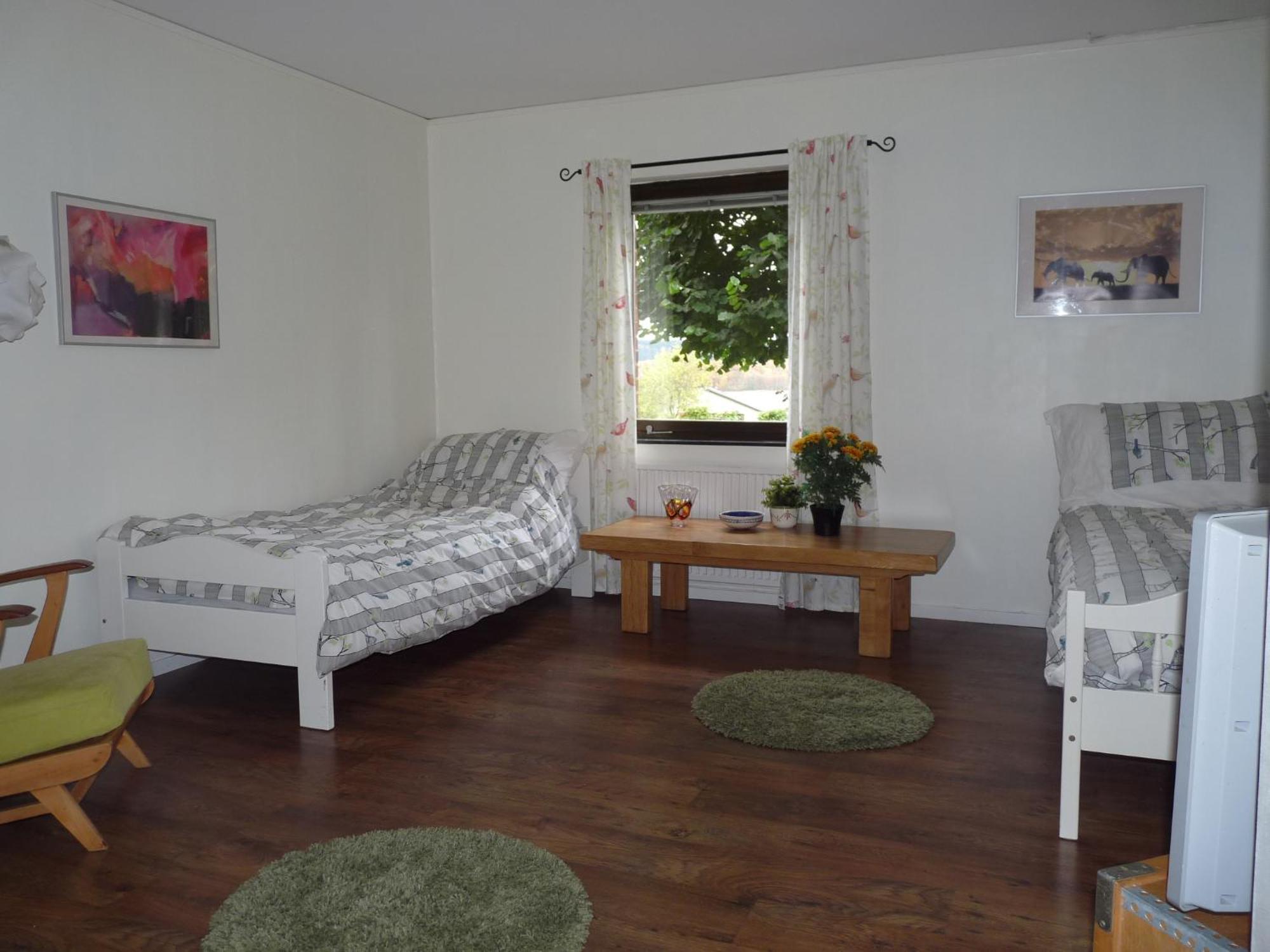Ekhult Apartments - Ground Floor - Garden And Lake View Ulricehamn Esterno foto